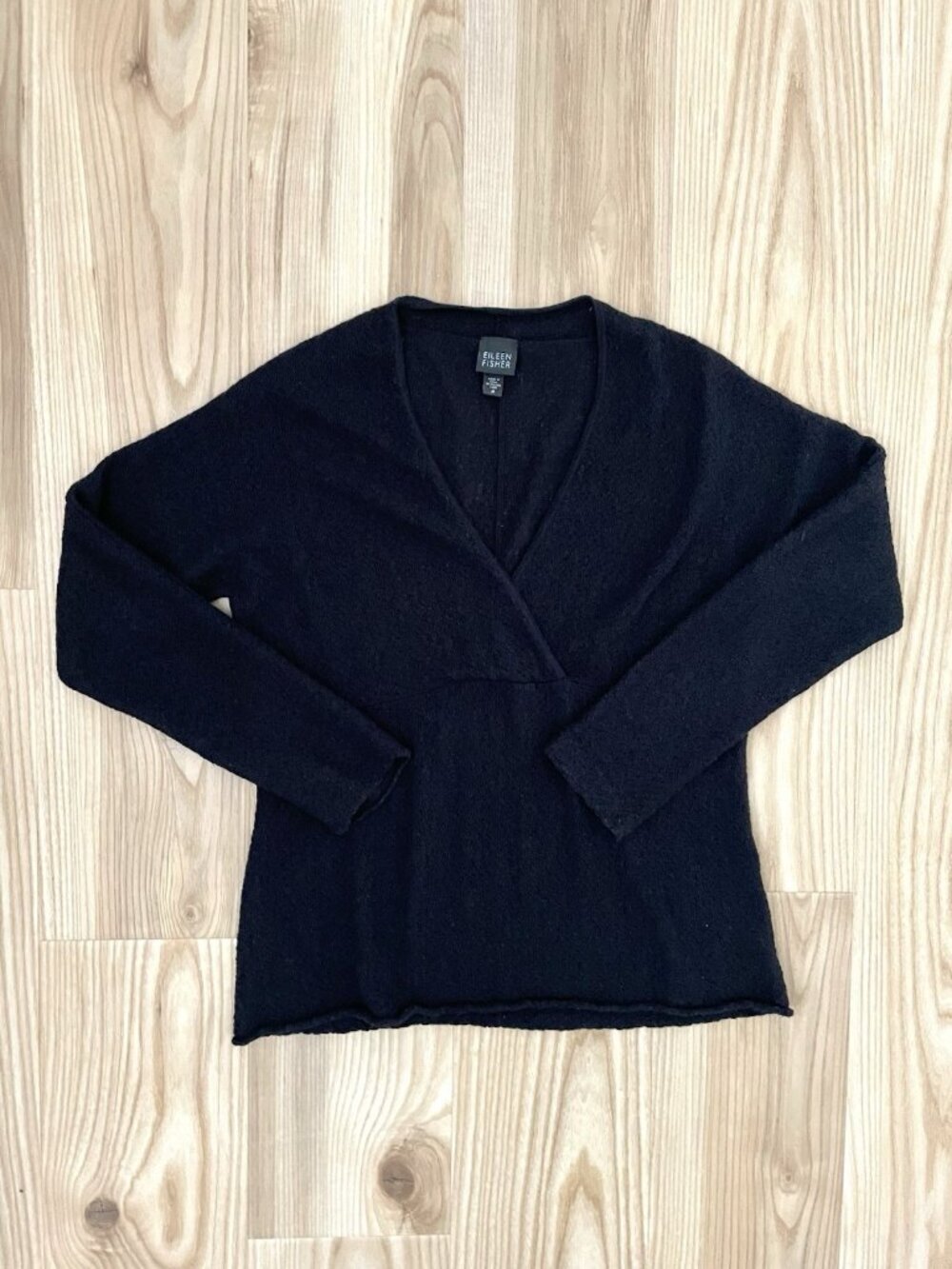 EILEEN FISHER 100% Wool Faux Wrap V-Neck Sweater Classic Black size Medium